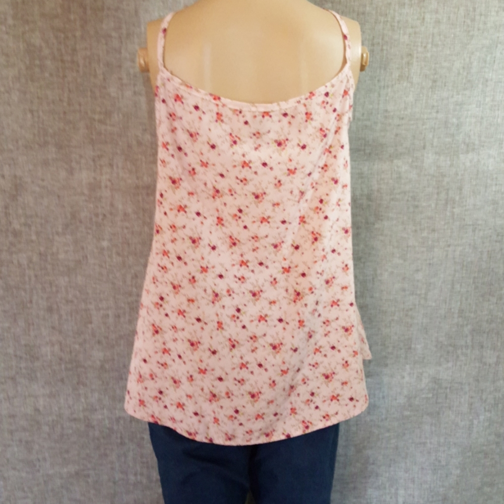 Silk Feel Top - Picture 4 of 4
